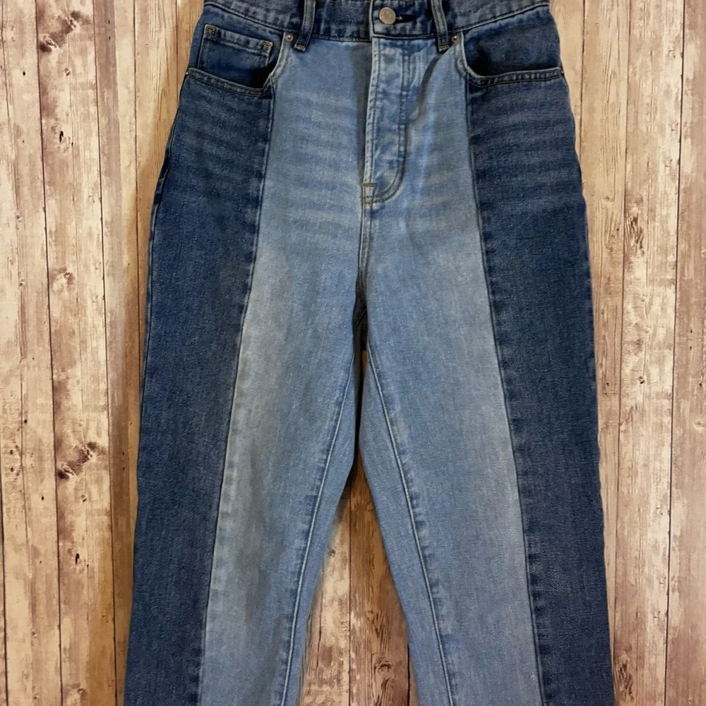 Pac Sun Two-Tone High-Rise Straight Jeans - Picture 2 of 6